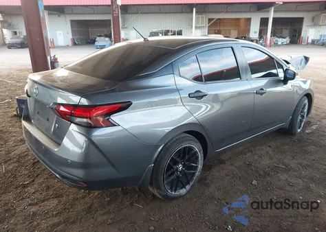 2024 Nissan Versa 1.6 S z USA, uszkodzony, nr VIN 3N1CN8DV9RL927083